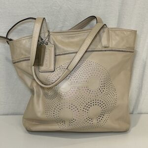 Coach 17041 Audrey Leigh Laser Cut Perforated Ivory Leather Tote Shoulder Bag